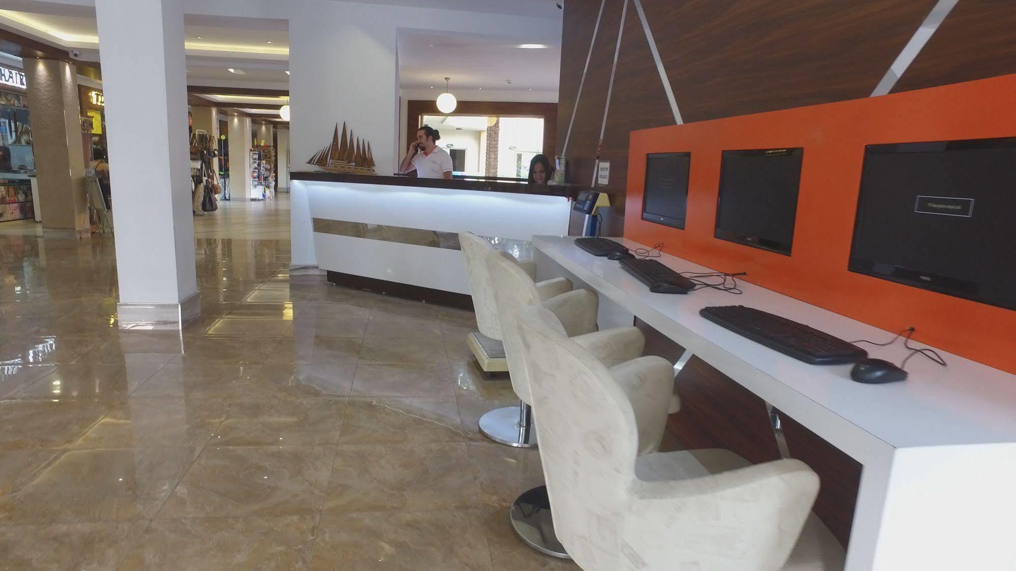 Aparthotel Exelsior Annex Marmaris Exterior foto